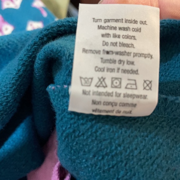 Like new, Gymboree, Girls size 5, Foxy dress. Two zip up pockets, soft and fun! - Picture 8 of 8